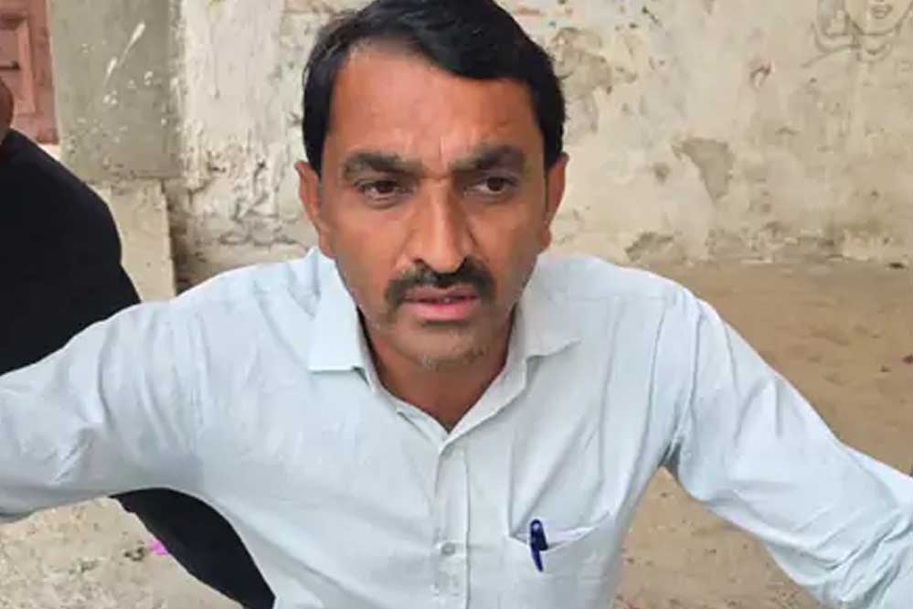 रिश्वत लेते धराया पंचायत सचिव, मुख्यमंत्री आवास योजना की किश्त जारी करने मांगी थी