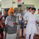 जनसुनवाई में बताई समस्या के हल होने पर रामपुराकला के ग्रामीणों ने जनसुनवाई में पहुच कर विधायक गोपालसिंह इंजीनियर का किया सम्मान