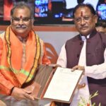 सीएम साय ने स्टेट बेवरेजेस कार्पोरेशन के अध्यक्ष के शपथ ग्रहण समारोह में कहा- आबकारी विभाग में 90 उप निरीक्षक, 200 आरक्षकों की होगी भर्ती