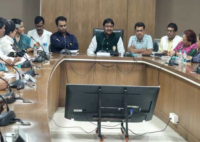 नगरीय निकायों में हरित क्षेत्र विस्तार पर जनप्रतिनिधि विशेष ध्यान दें
