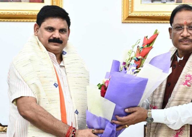 मुख्यमंत्री साय से केंद्रीय राज्य मंत्री सतीश चंद्र दुबे की मुलाकात, कोयला क्षेत्र के विकास और CSR फंड से जनकल्याणकारी कार्यों को बढ़ावा देने पर हुई चर्चा