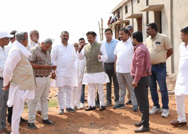 उप मुख्यमंत्री ने हिनौती गौधाम में निर्माणाधीन कार्यों का लिया जायजा