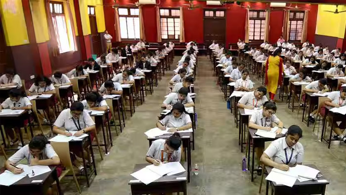 मध्य प्रदेश बोर्ड ऑफ सेकेंडरी एजुकेशन पहली बार 10वीं और 12वीं की द्वितीय परीक्षा आयोजित कर रहा
