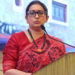 स्मृति ईरानी ने मोदी सरकार की प्रशंसा करते हुए कहा- केंद्र की कई उपलब्धियां ऐसी हैं, जिन्होंने इतिहास रचा
