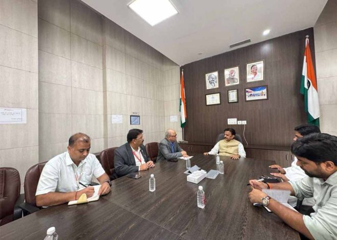 विंध्य क्षेत्र में हवाई सेवाओं के विस्तार के लिए उप मुख्यमंत्री शुक्ल और एलायंस एयर के अधिकारियों की महत्वपूर्ण बैठक