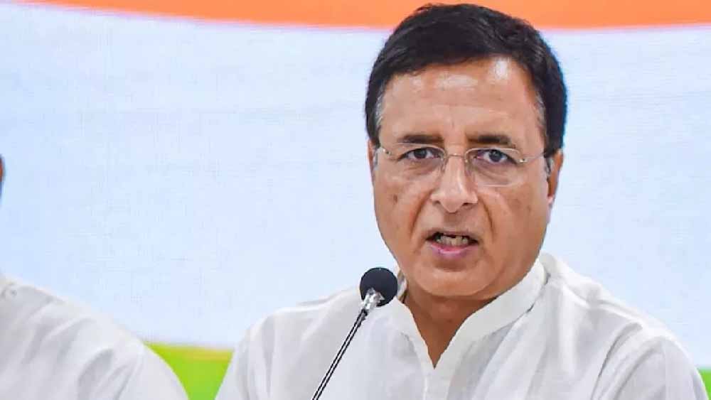 रणदीप सिंह सुरजेवाला ने आरएसएस पर भी जमकर निशाना साधा, कहा- आरएसएस ने आजादी की जंग में हिस्सा नहीं लिया