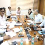 स्वास्थ्य अधोसंरचना विकास कार्यों की गति और गुणवत्ता सर्वोच्च प्राथमिकता : उप मुख्यमंत्री शुक्ल