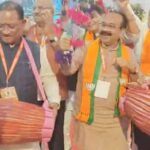 छत्तीसगढ़ी लोकगीतों पर थिरके भाजपा सांसद-विधायक, सीएम साय और प्रदेश प्रभारी नबीन ने बजाया मांदर