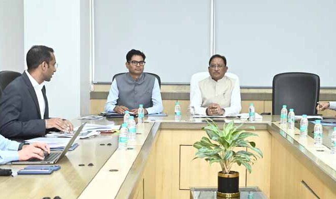 मुख्यमंत्री साय ने जीएसटी विभाग की समीक्षा बैठक में कर अपवंचन पर सख्ती के दिए निर्देश