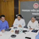 अपर मुख्य सचिव संजय दुबे ने की विभागीय योजनाओं की समीक्षा