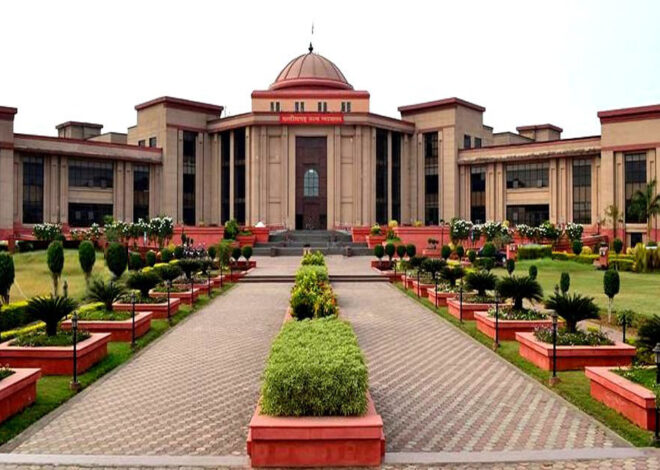 छत्तीसगढ़ में एक साथ दो कोर्स करने वाले छात्रों को HC से बड़ा झटका, कहा- परीक्षा कार्यक्रम बदलवाने का नहीं है अधिकार