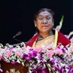 मुख्यमंत्री योगी बिना थके, बिना रुके कार्य कर रहे हैं, डॉक्टर व नर्स को भी ऐसा ही बनना होगाः राष्ट्रपति